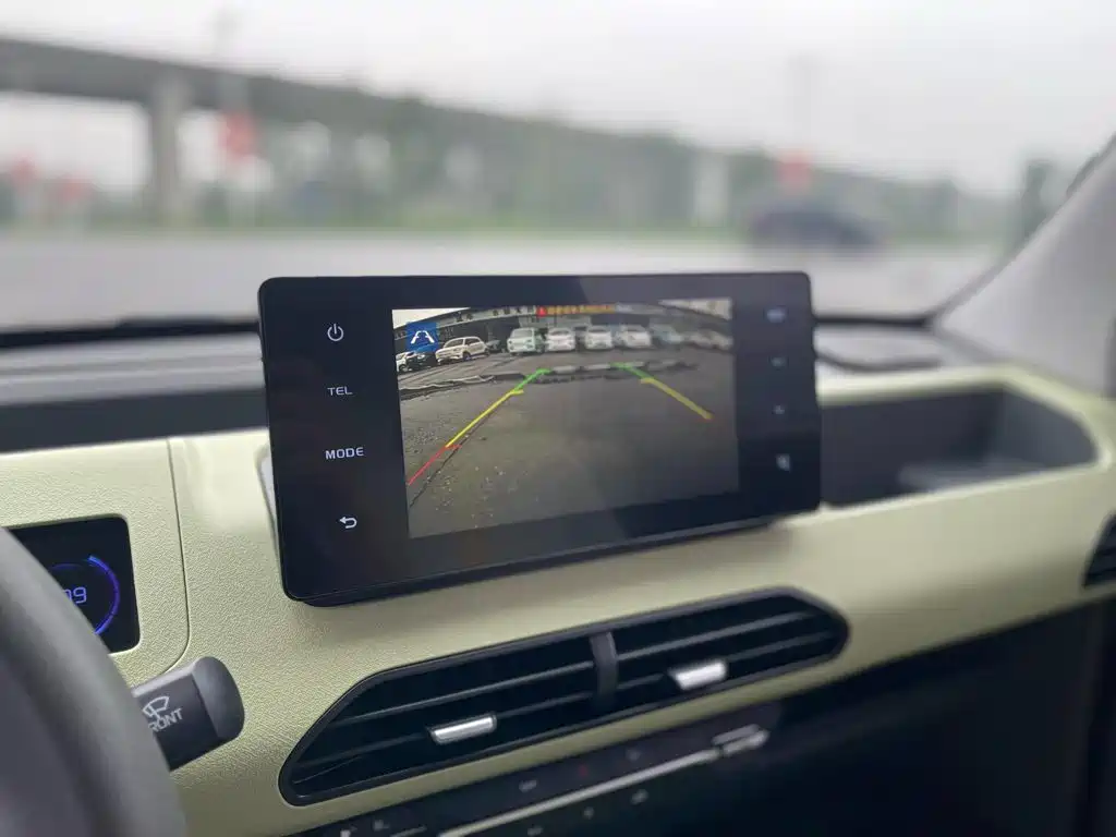 Geely Galaxy Panda 2023 — фото 19
