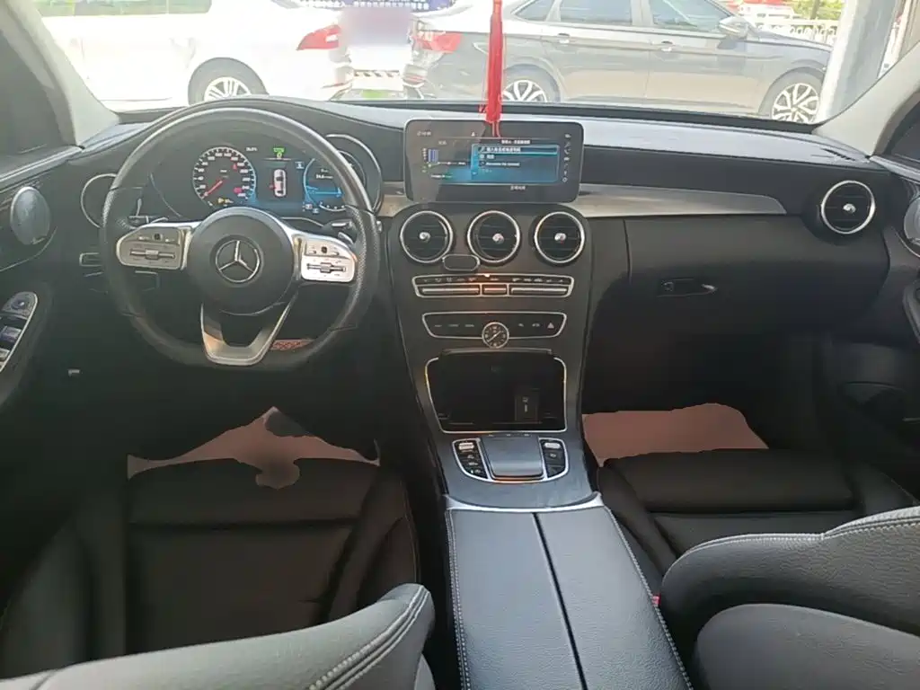 Mercedes-Benz C-Class 2021 — фото 10