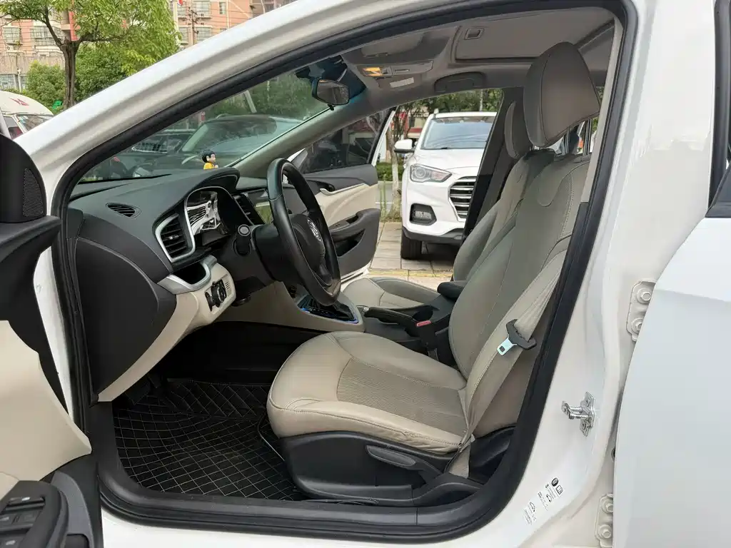 Buick Excelle 2017