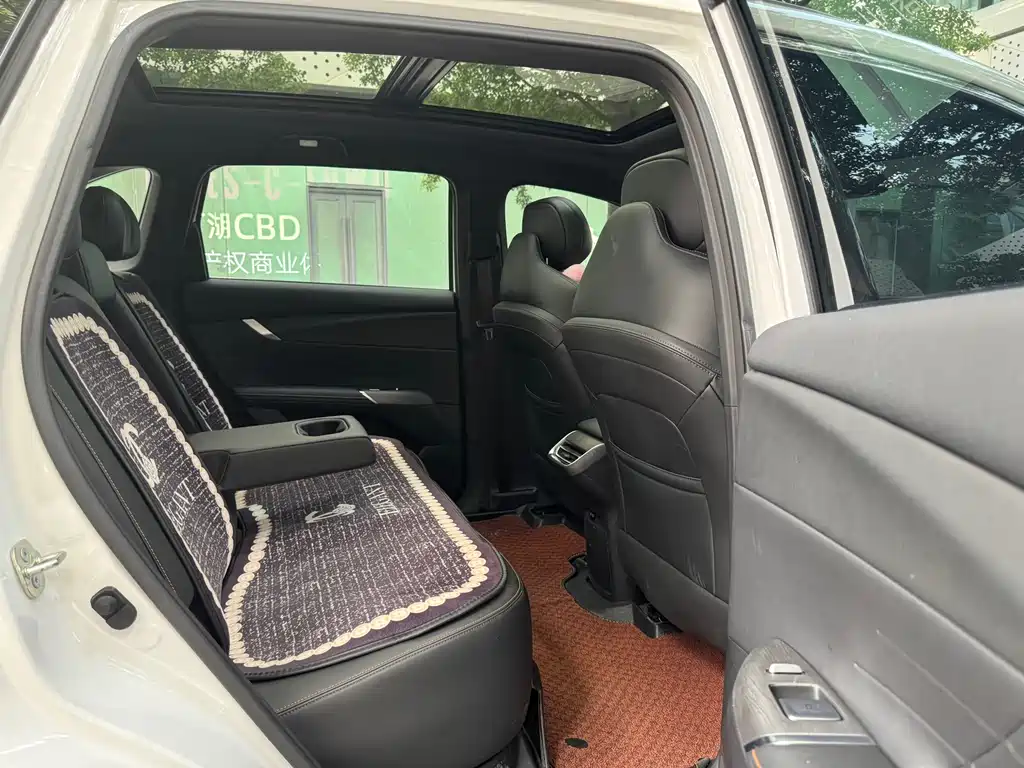Changan CS75 PLUS 2025 — фото 10