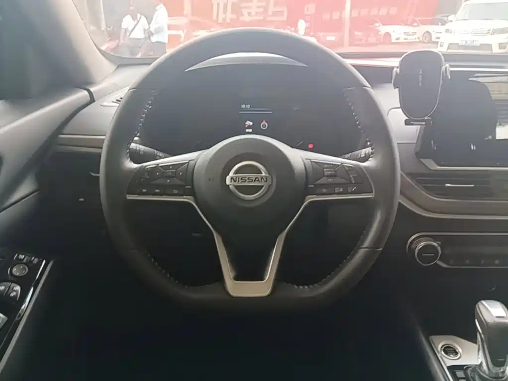 Nissan Teana 2022 — фото 11