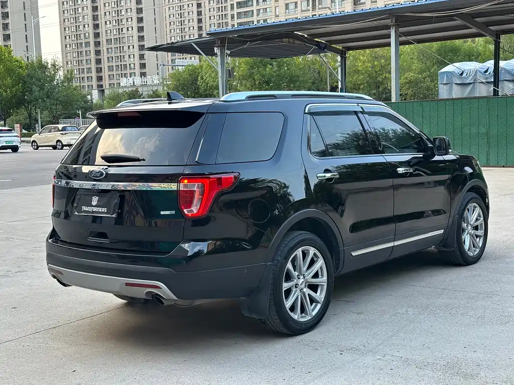 Ford Explorer 2018 — фото 7