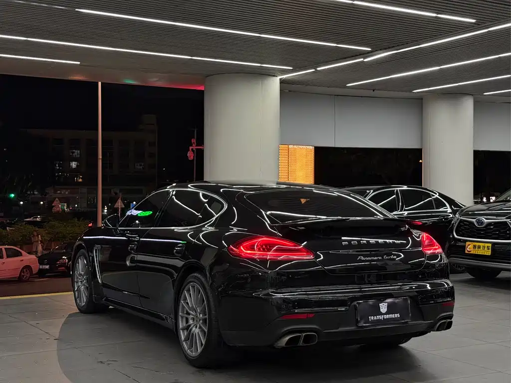 Porsche Panamera 2015 — фото 3