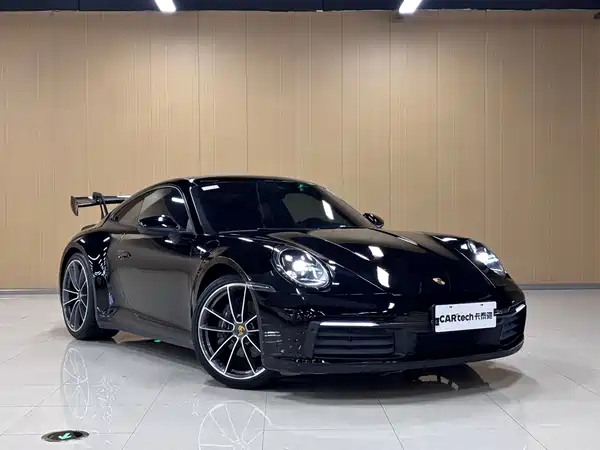 Porsche 911 2021