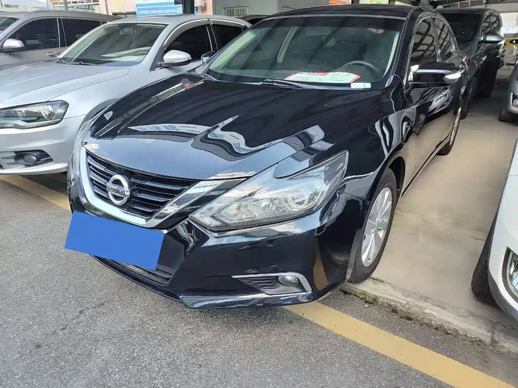 Nissan Teana 2018