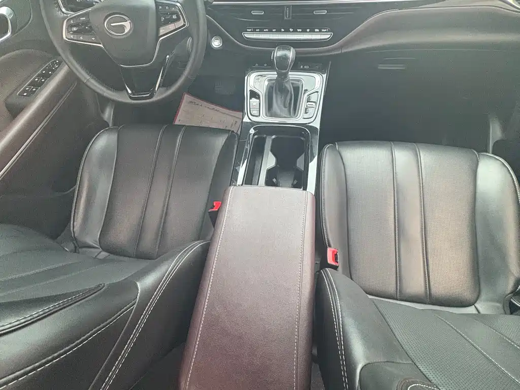 GAC Motor Trumpchi M6 2023 — фото 14