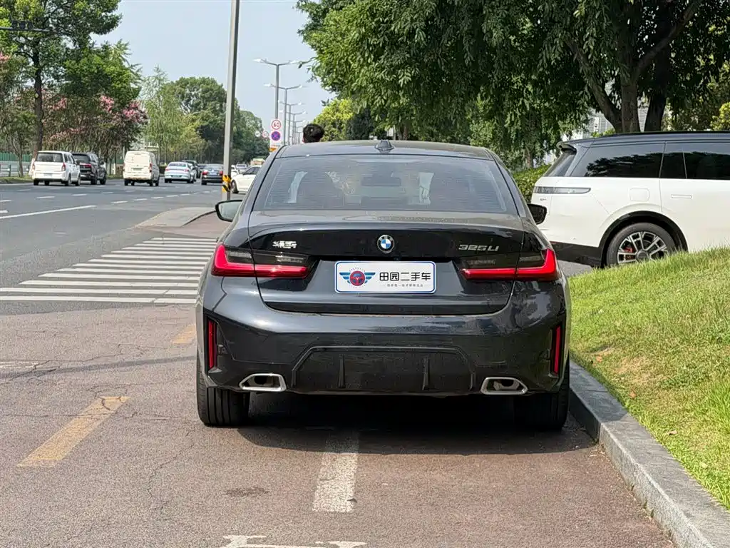 BMW 3 Series 2025