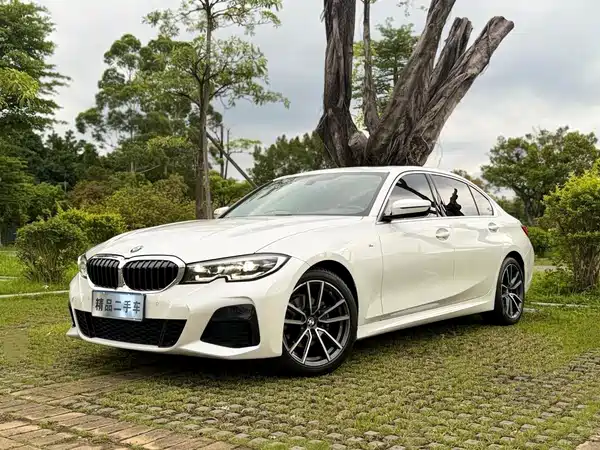 BMW 3 Series 2021