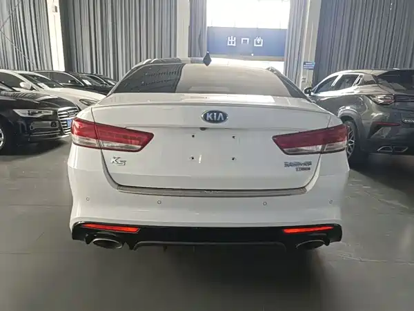 Kia K5 2016