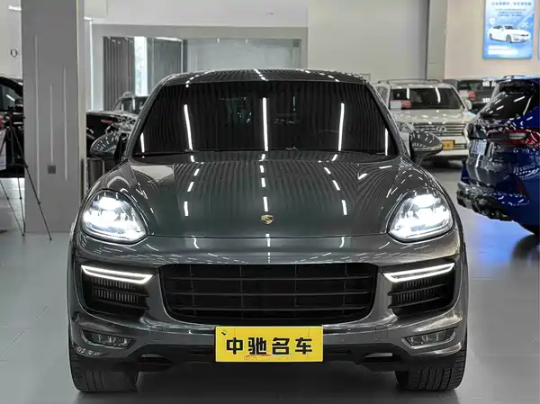 Porsche Cayenne 2016
