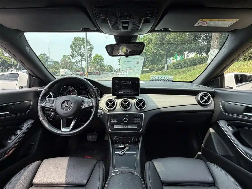 Mercedes-Benz CLA 2019 — фото 13