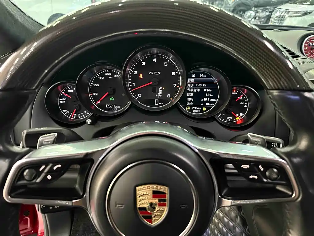 Porsche Cayenne 2016 — фото 14