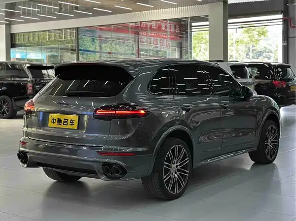 Porsche Cayenne 2016