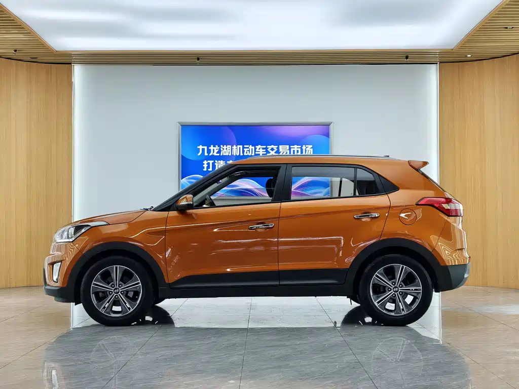 Hyundai ix25 2015 — фото 4