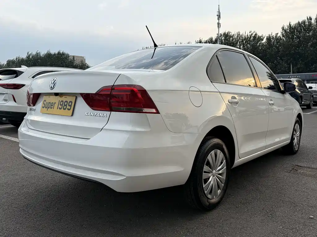 Volkswagen Santana 2019