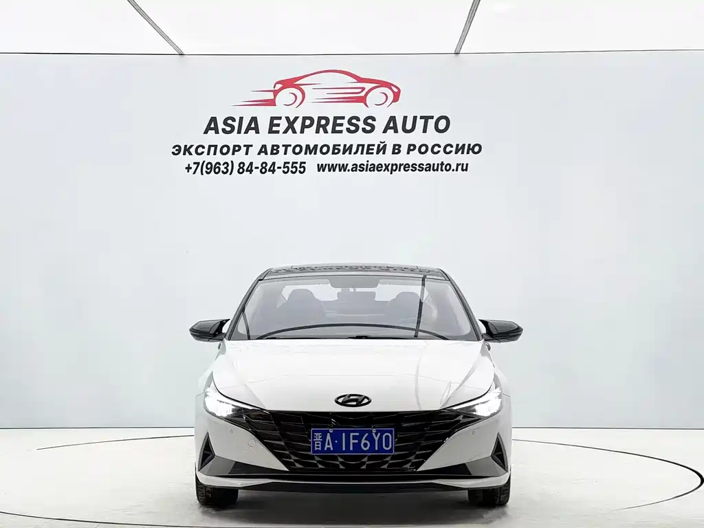 Hyundai Elantra 2023 — фото 2