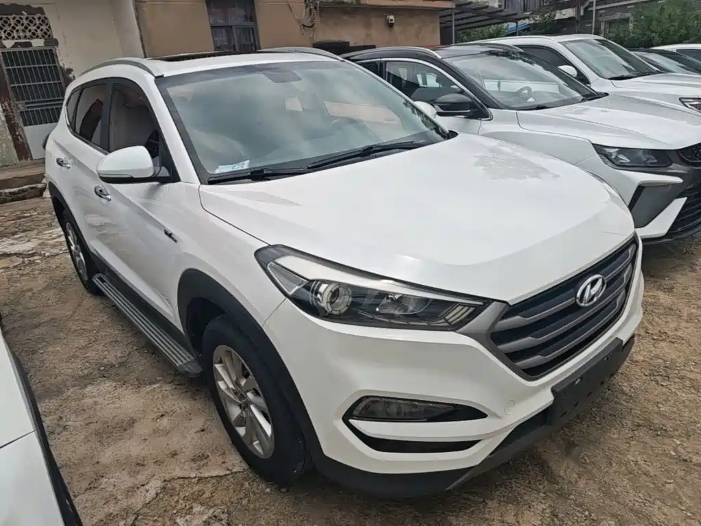 Hyundai Tucson 2017 — фото 4
