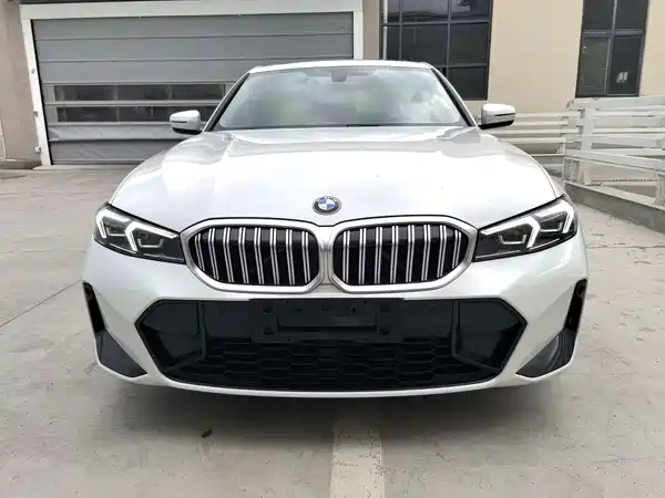 BMW 3 Series 2022