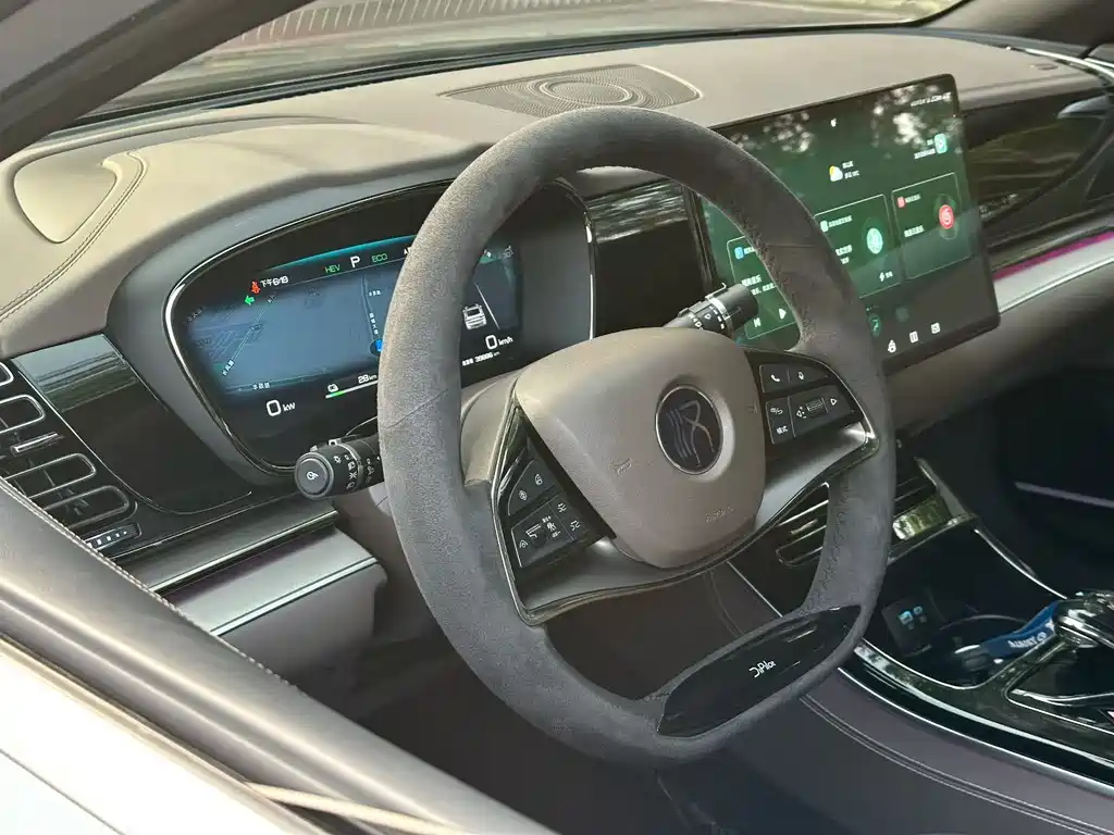 BYD Han 2024
