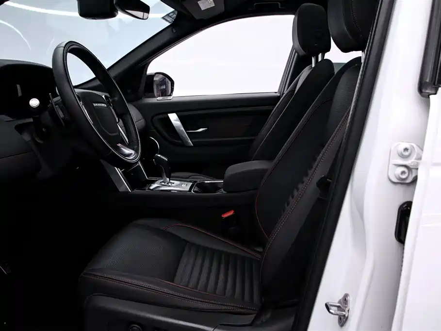 Land Rover Discovery Sport 2021 — фото 12