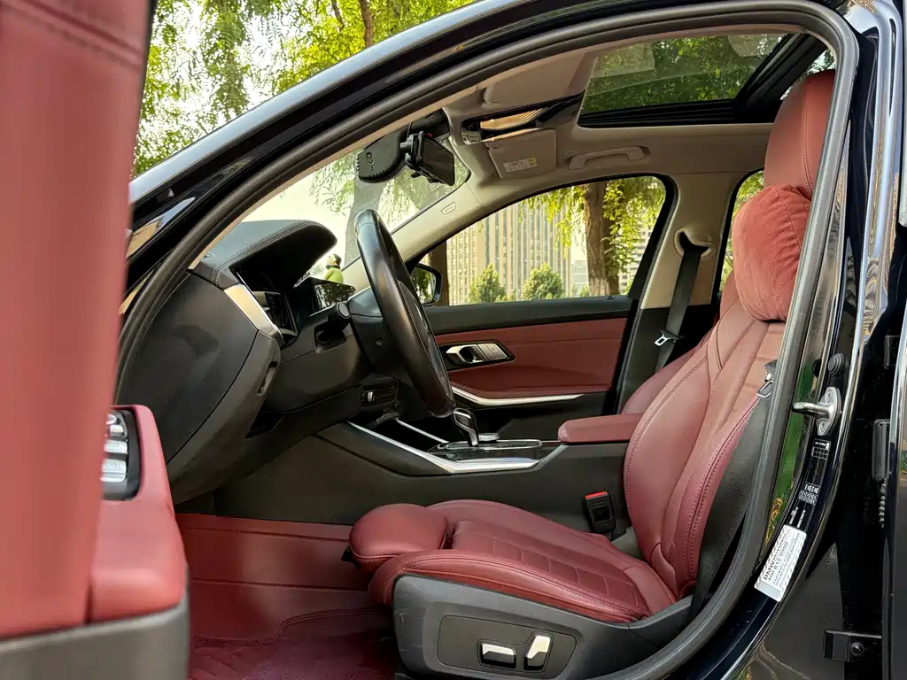 BMW 3 Series 2020
