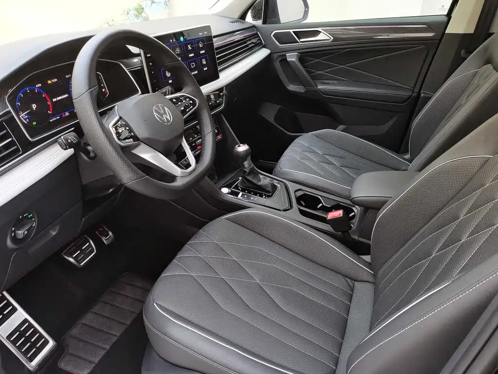 Volkswagen Tiguan L 2022