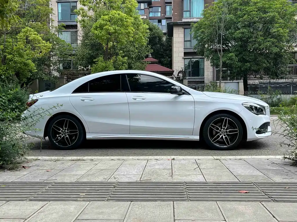 Mercedes-Benz CLA 2018 — фото 4