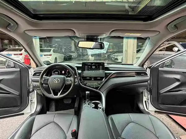 Toyota Camry 2022