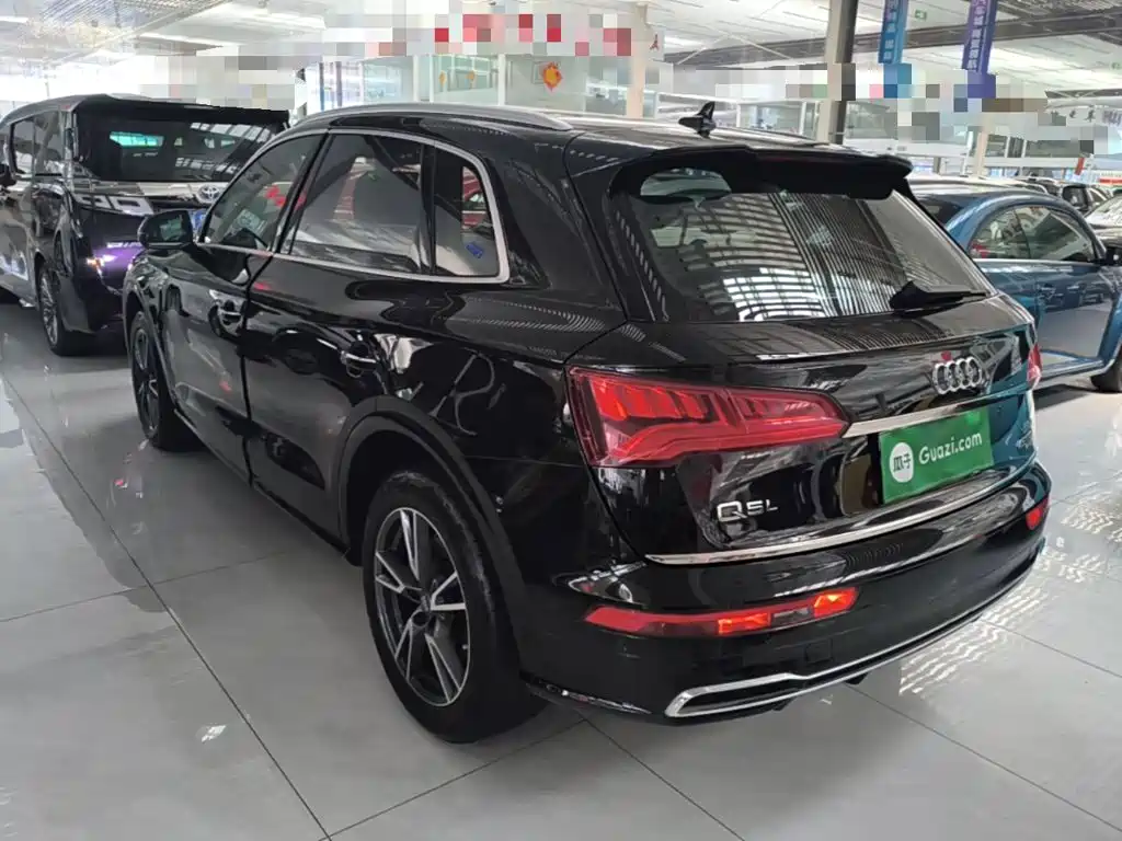 Audi Q5L 2019