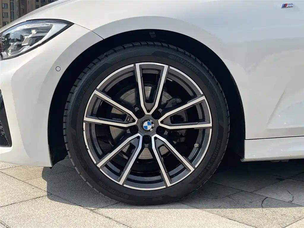 BMW 3 Series 2020 — фото 10