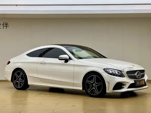 Mercedes-Benz C-Class 2021