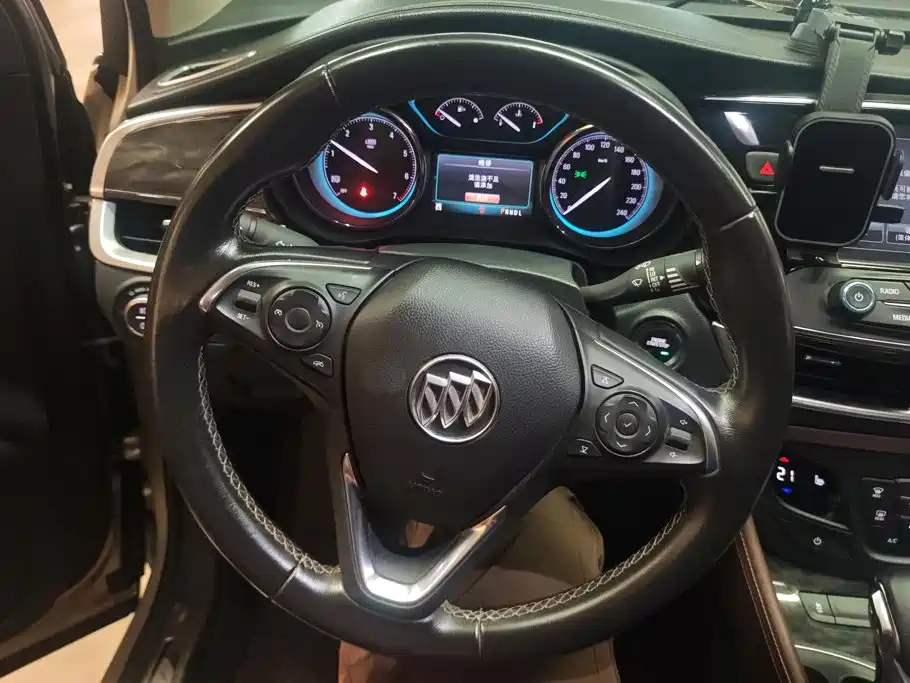 Buick Envision Plus 2016 — фото 15