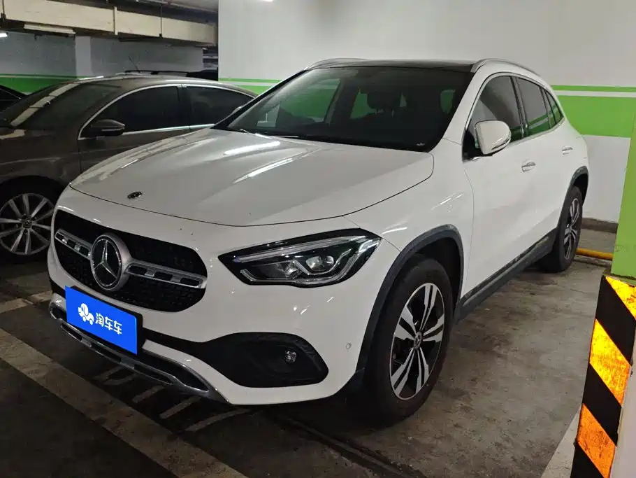 Mercedes-Benz GLA 2021