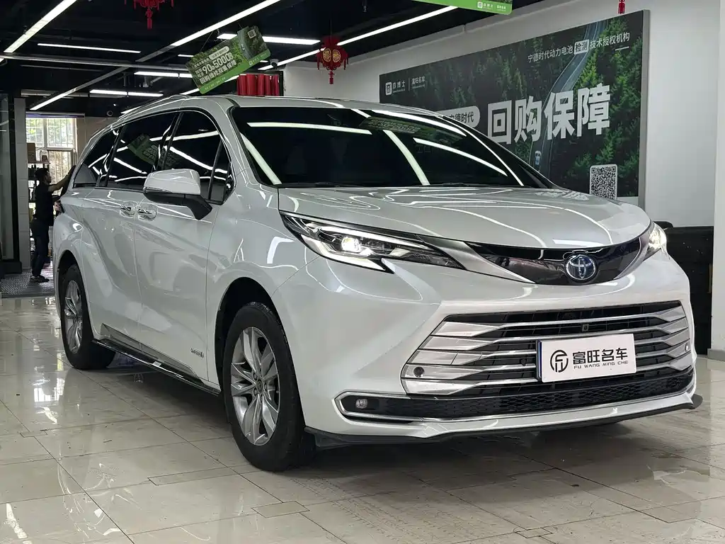 Toyota Sienna 2022