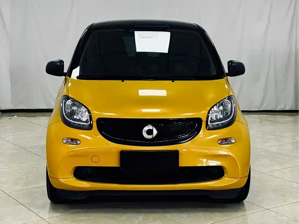 smart fortwo 2018