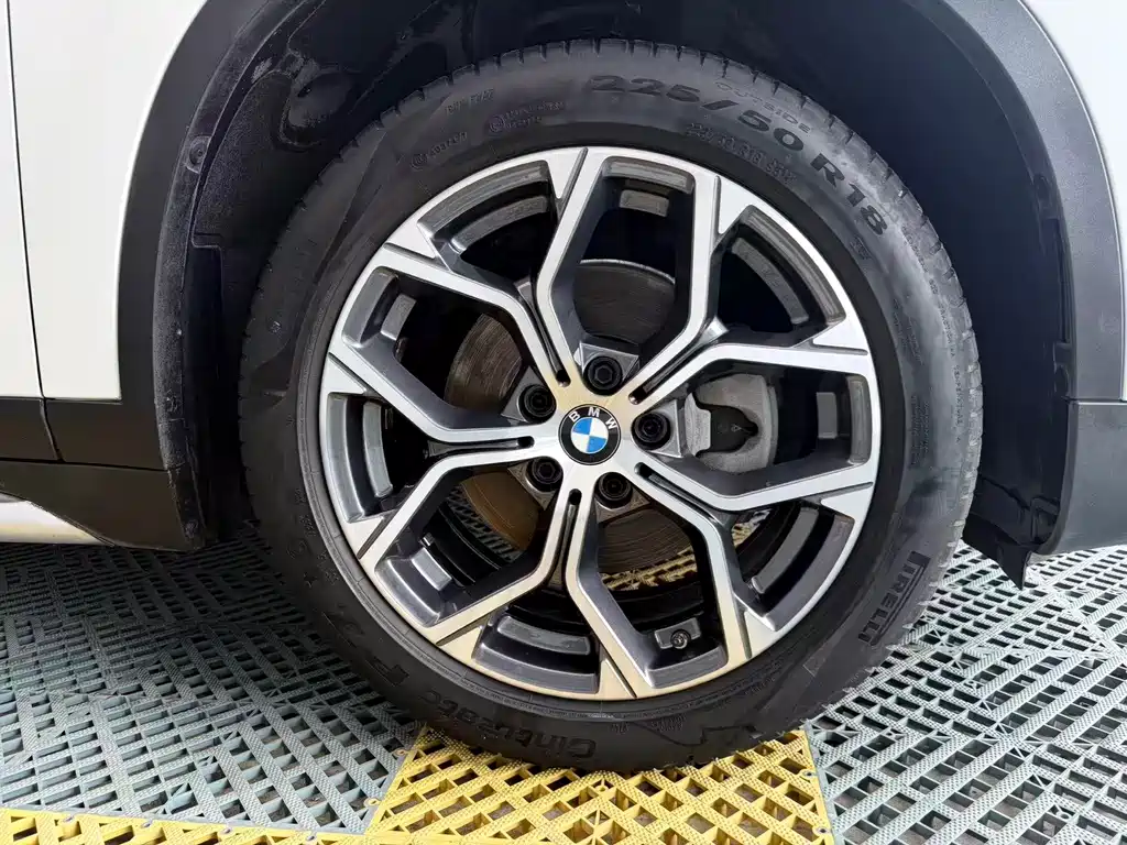 BMW X1 2021 — фото 23