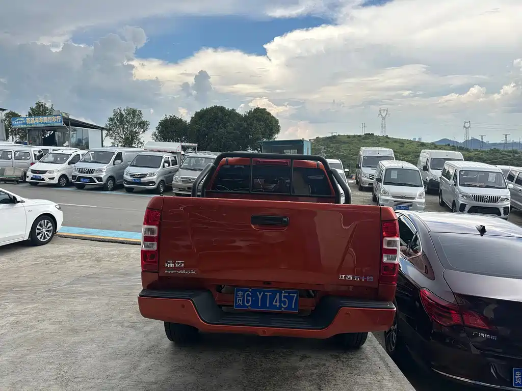 Isuzu RE-MAX Ruimai 2026
