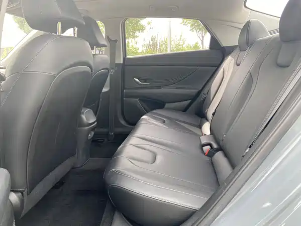 Hyundai Elantra 2021