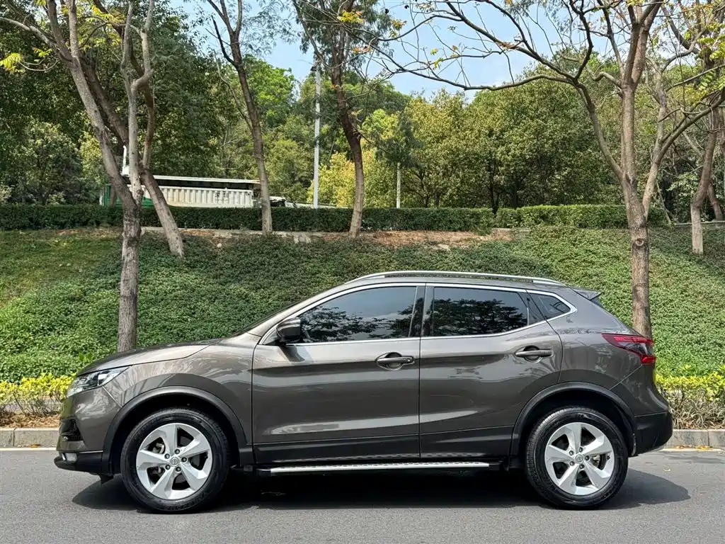 Nissan Qashqai 2022 — фото 8