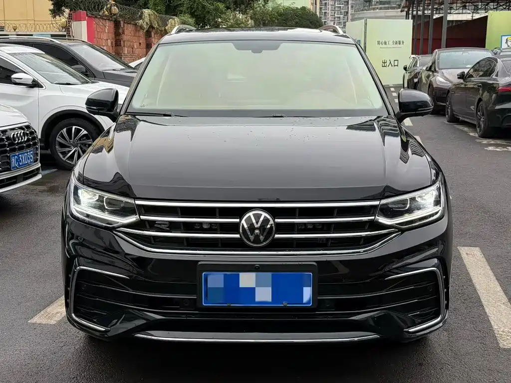 Volkswagen Tiguan L 2026 — фото 2