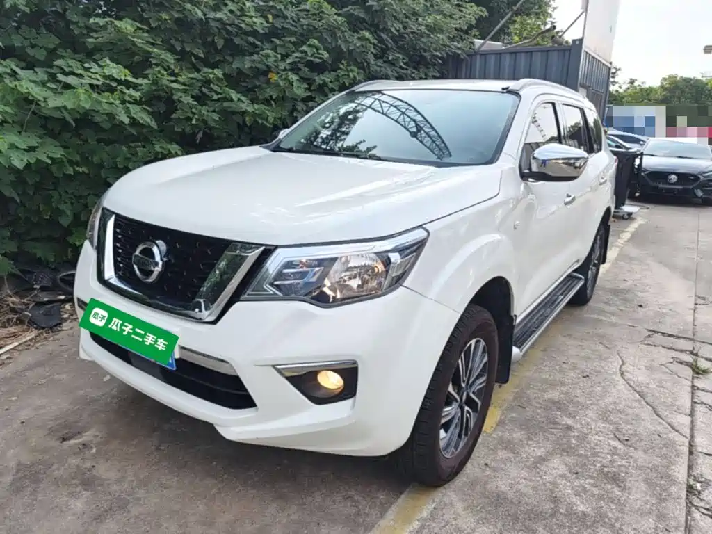 Nissan Terra 2022