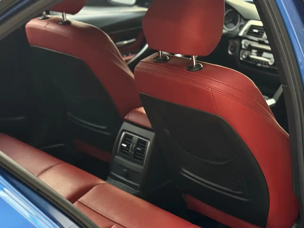 BMW 3 Series 2015 — фото 9