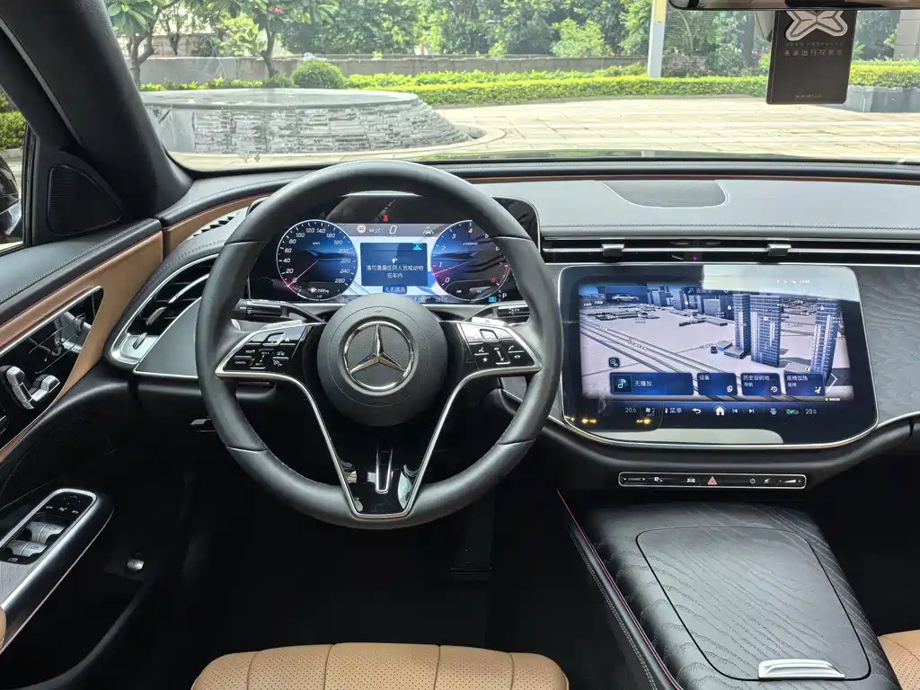 Mercedes-Benz E-Class 2025