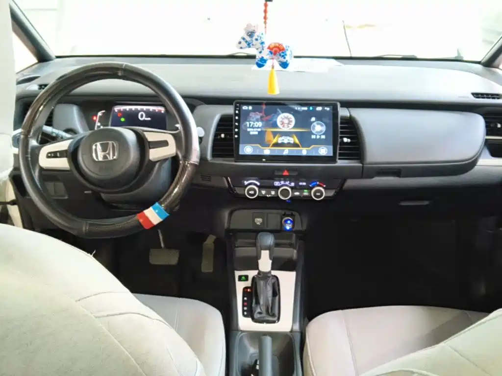Honda Fit 2023 — фото 10