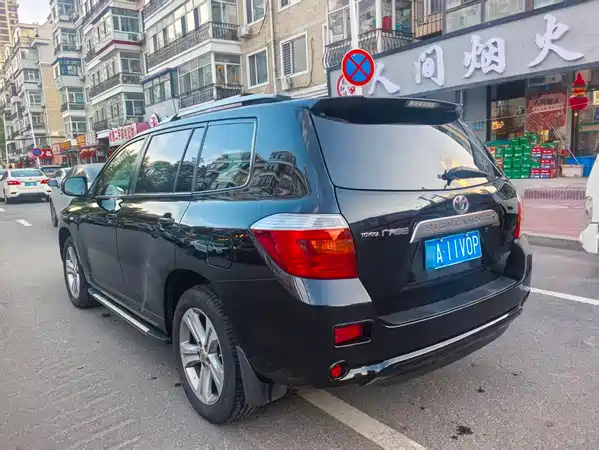 Toyota Highlander 2011