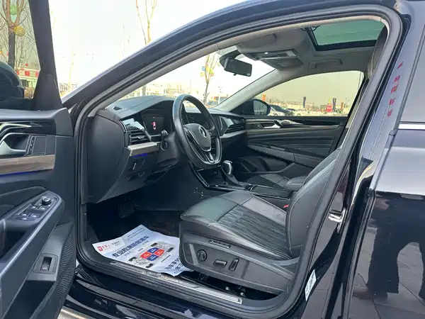 Volkswagen Passat 2021