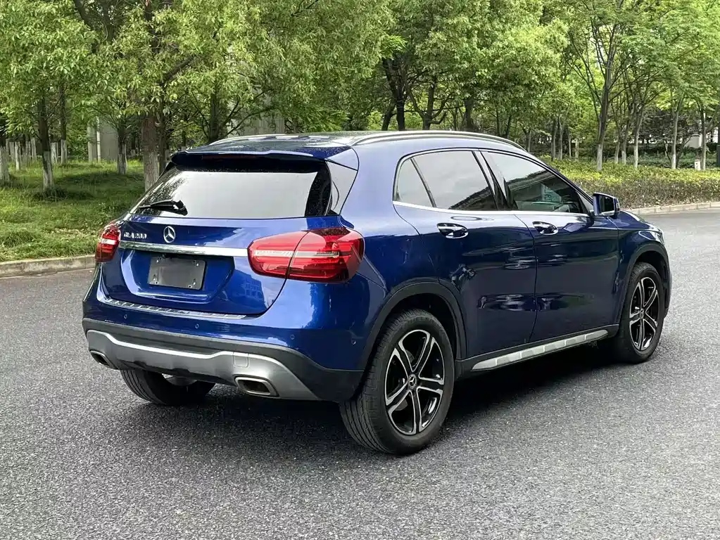 Mercedes-Benz GLA 2018 — фото 4