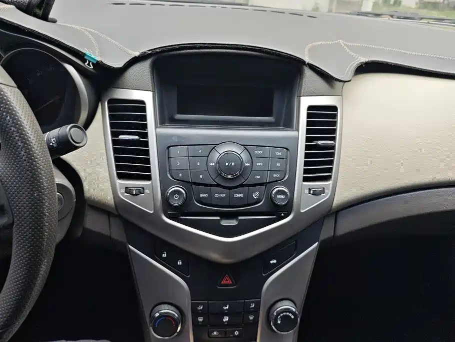 Chevrolet Cruze 2016 — фото 13