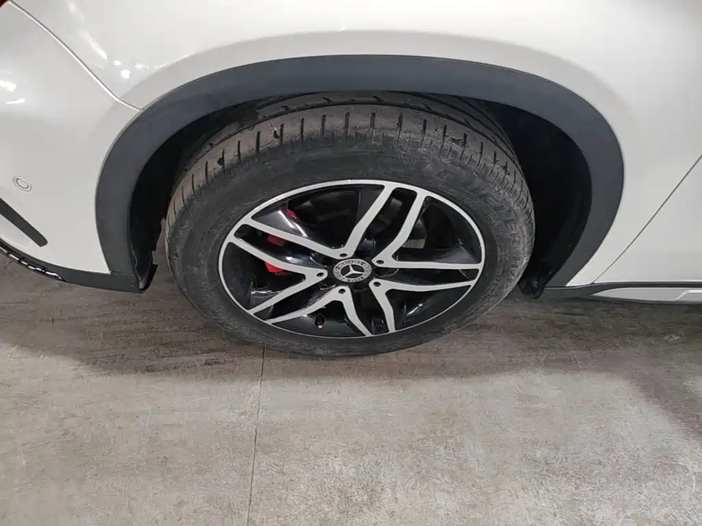 Mercedes-Benz GLA 2017 — фото 25