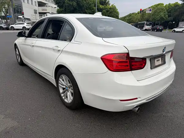BMW 3 Series 2015